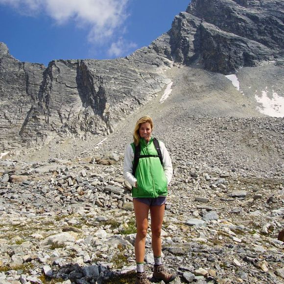 Meet your Posher, Brita - Picture 1 of 1